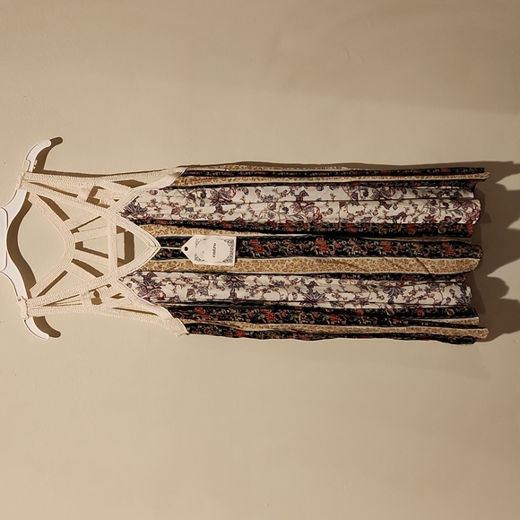 ❤️ NWT! ENTRO CROCHET STRAP BOHO MINI DRESS, MEDIUM - Picture 1 of 7